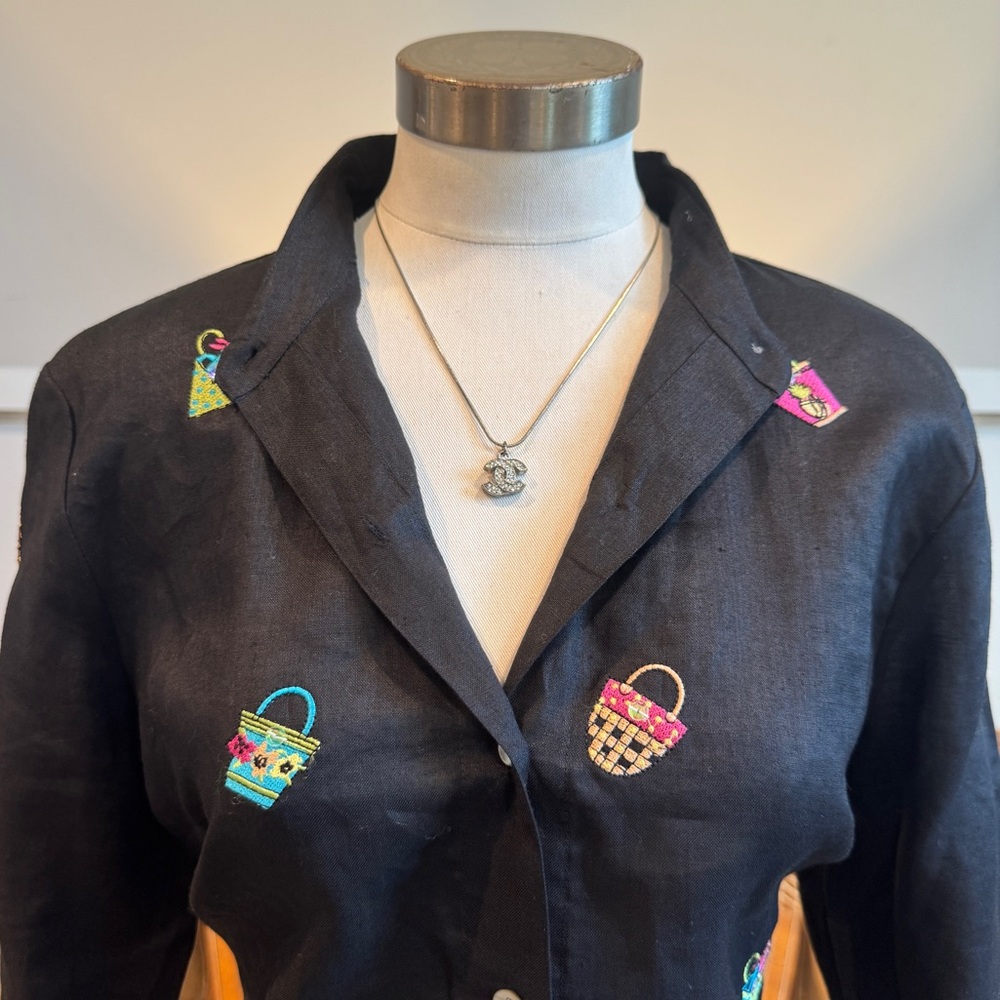 Vintage 90s Black 100% Irish Linen Tie Front Blouse Cropped Embroidered Purses - Picture 2 of 7
